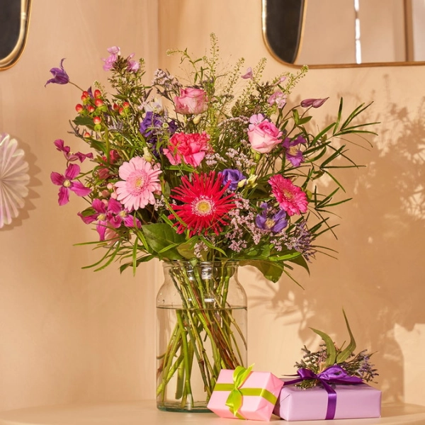 Image of seasonal bouquets